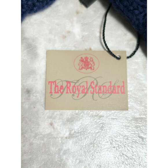 The Royal Standard Cable Knit Boot Cuff in Navy - OS - NWT - Picture 3 of 4